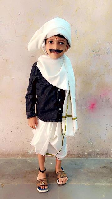 NATIONAL LEADERS DAY FOR KINDERGARTEN STUDENTS